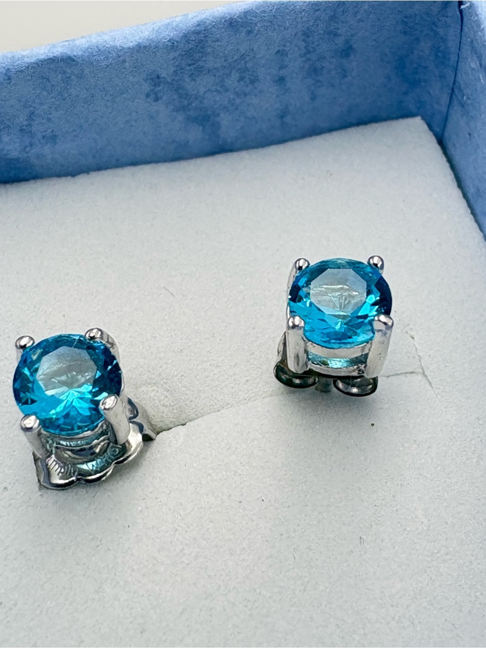 Classic Blue Topaz Round Stud Earrings - Silver Tone - Picture 2 of 16